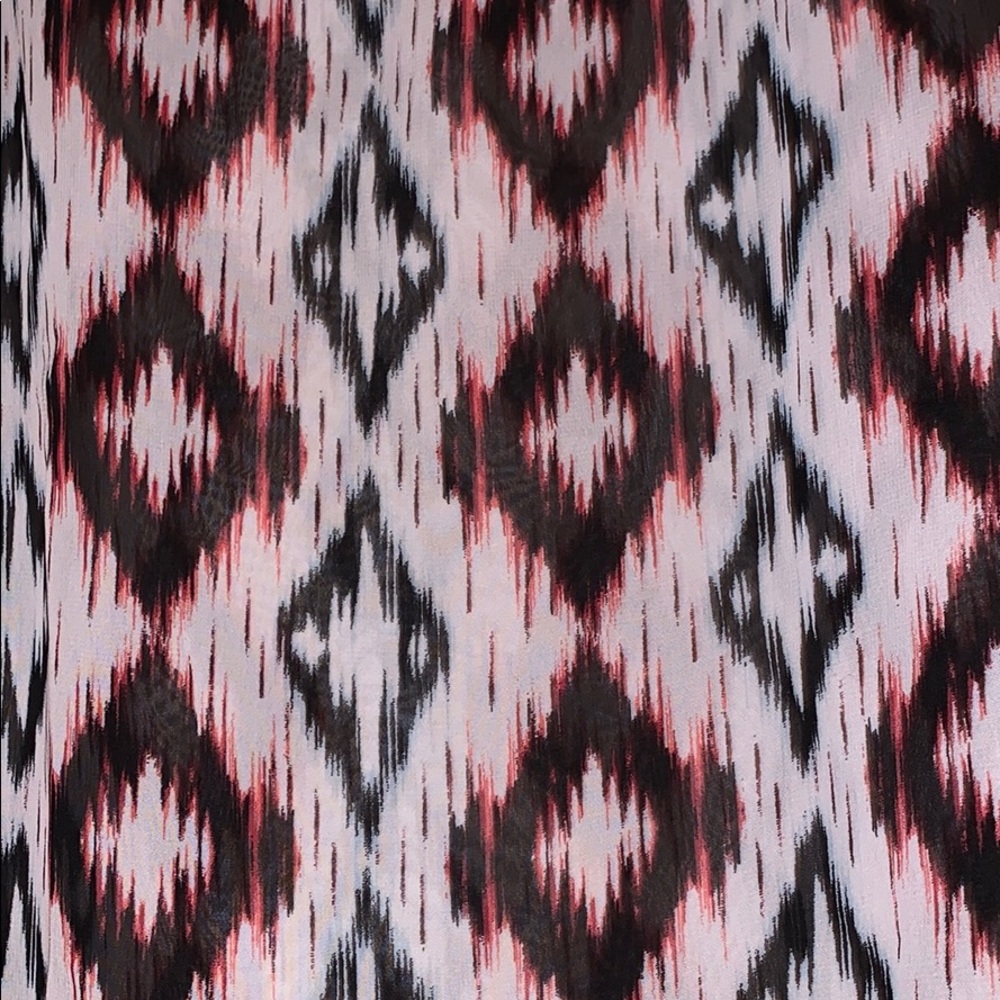 Patterned Tank Top - Picture 4 of 4